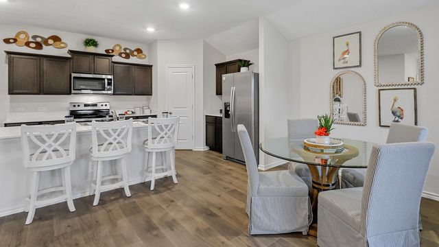 3102 Charleston Drive, Ennis, TX 75119