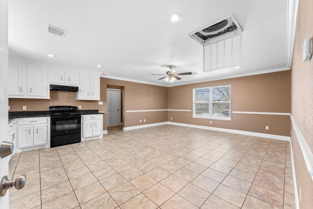 8221 Brockton Street B, Houston, TX 77017
