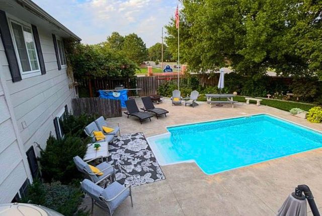 10403 W Hayden Ct, Wichita, KS 67209