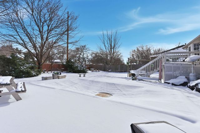 10403 W Hayden Ct, Wichita, KS 67209