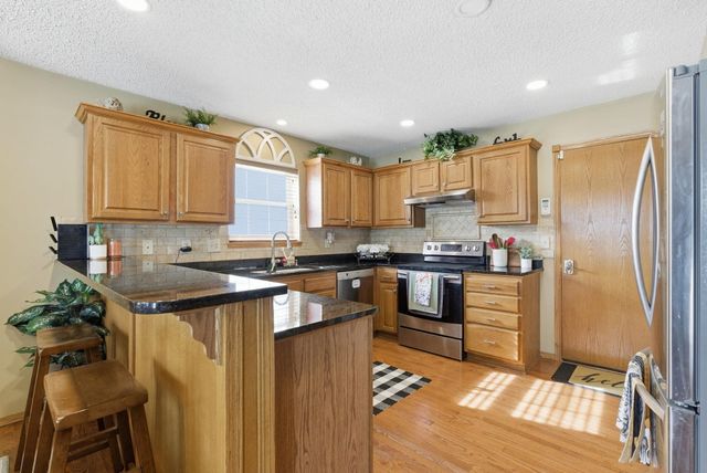 10403 W Hayden Ct, Wichita, KS 67209