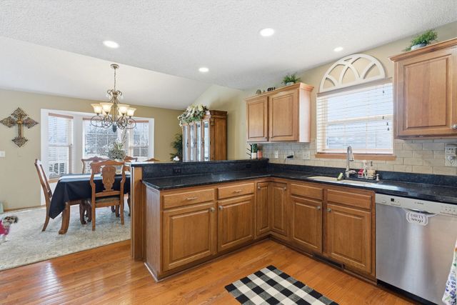 10403 W Hayden Ct, Wichita, KS 67209