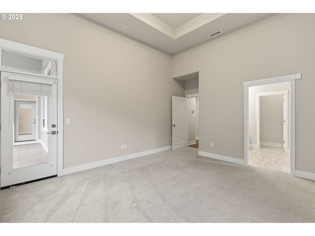 3228 Nw HOOD Ct, Camas, WA 98607