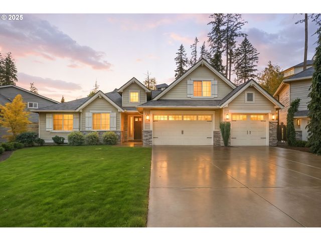 3228 Nw HOOD Ct, Camas, WA 98607