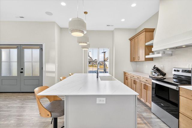 1340 S Wilder Trail, Republic, MO 65738