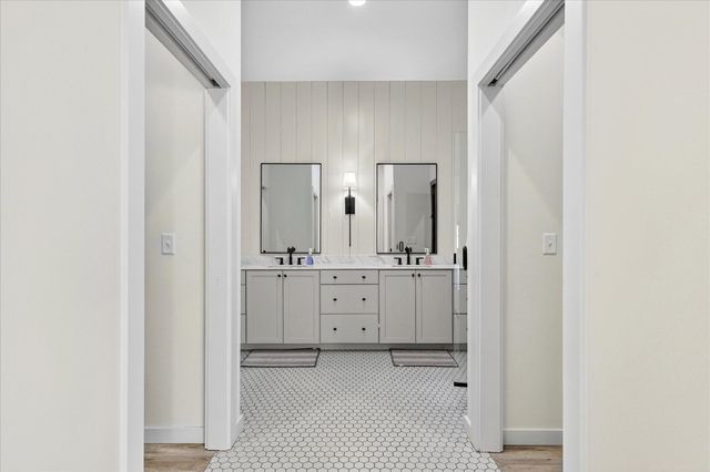 1340 S Wilder Trail, Republic, MO 65738