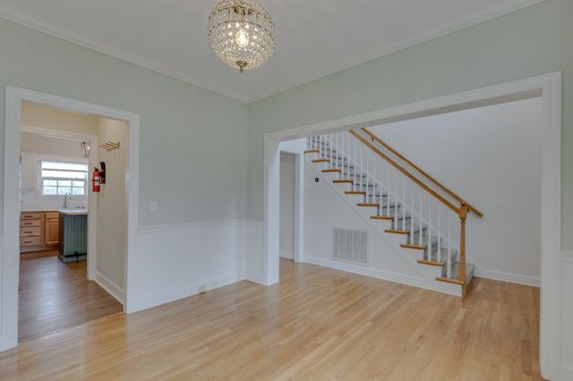 2167 Oak Hill Dr, Murfreesboro, TN 37130