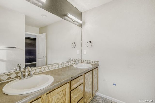 5079 Ridgewood Drive, Johnstown, CO 80534