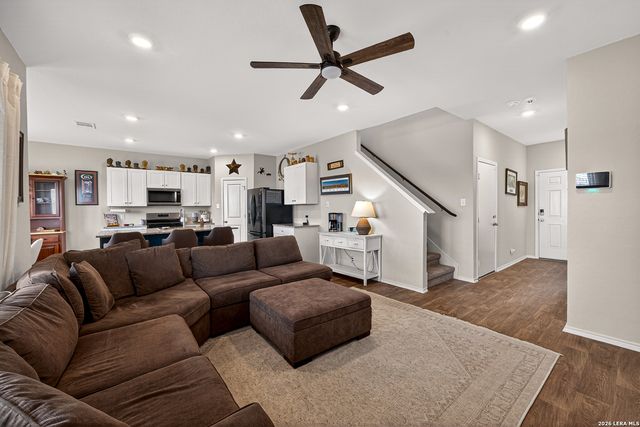 6307 Embankment, San Antonio, TX 78252