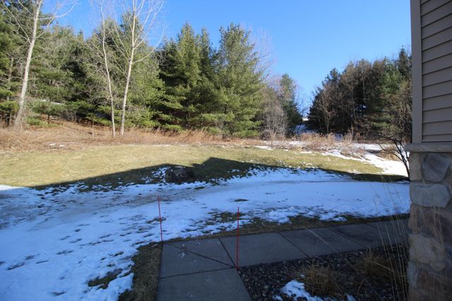 6879 Pine Crest Trail S, Cottage Grove, MN 55016