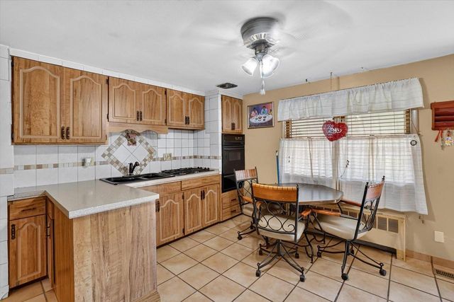 4701 N 30th STREET, Milwaukee, WI 53209