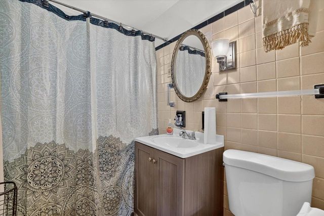 4701 N 30th STREET, Milwaukee, WI 53209
