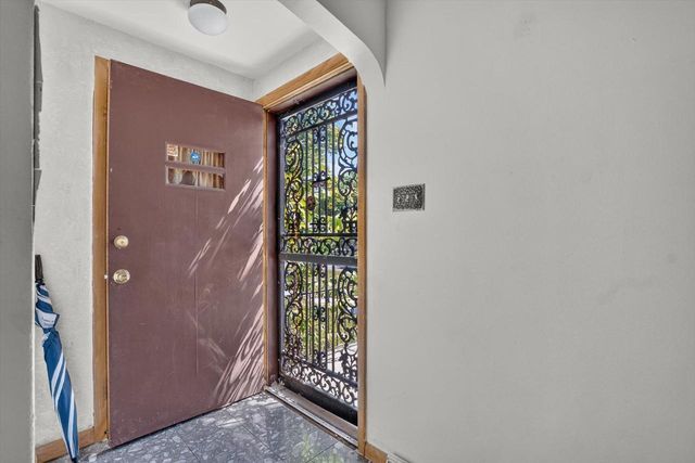 4701 N 30th STREET, Milwaukee, WI 53209