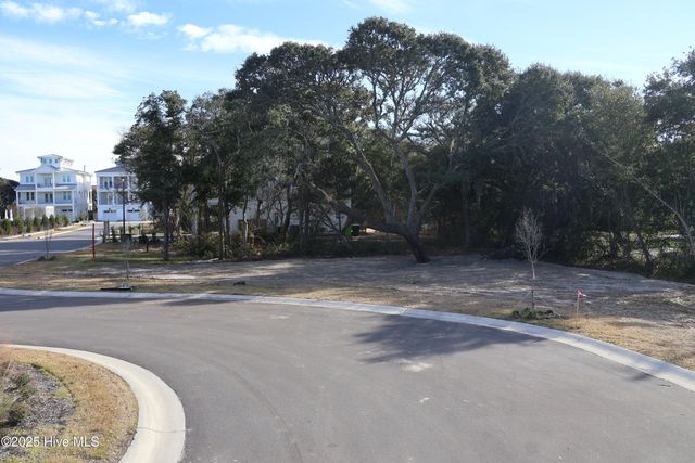 151 Auger Shell Court, Holly Ridge, NC 28445