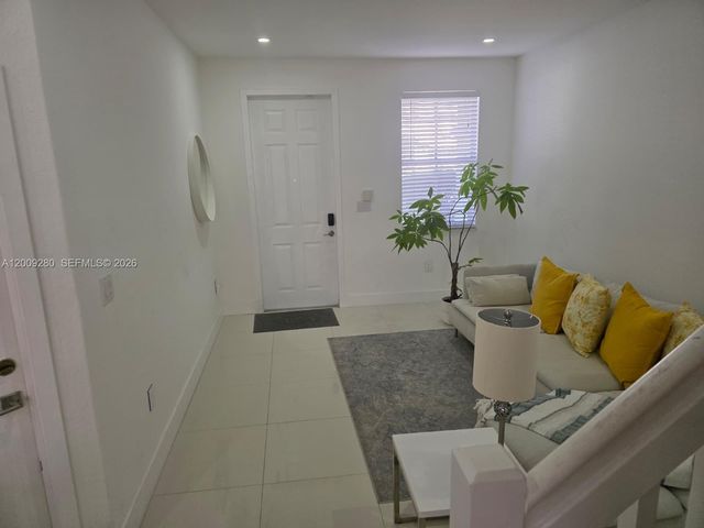 7841 NW 116th Pl 0, Doral, FL 33178