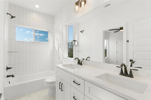 105 Carmen CV, Burnet, TX 78611