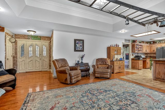 1819 Pleasant Hill Road, Seymour, MO 65746