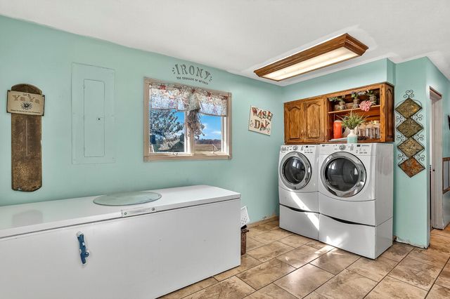 1819 Pleasant Hill Road, Seymour, MO 65746