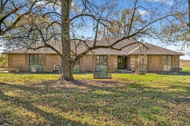 1819 Pleasant Hill Road, Seymour, MO 65746