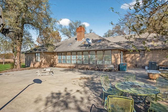 1819 Pleasant Hill Road, Seymour, MO 65746