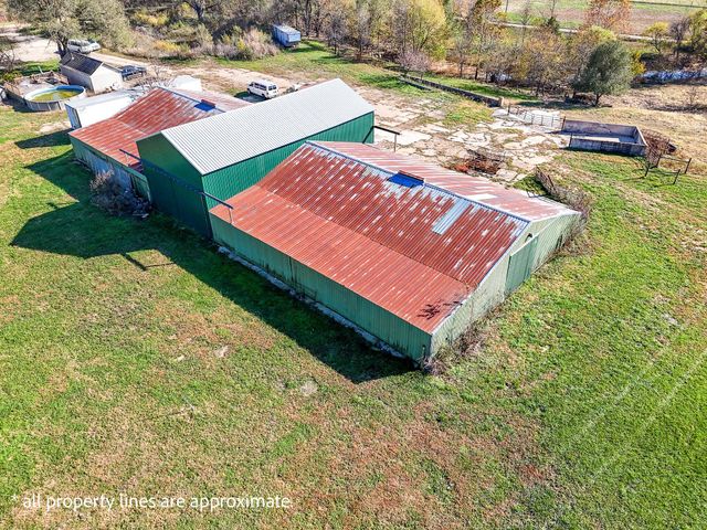 1819 Pleasant Hill Road, Seymour, MO 65746