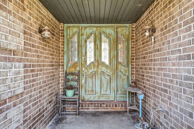 1819 Pleasant Hill Road, Seymour, MO 65746