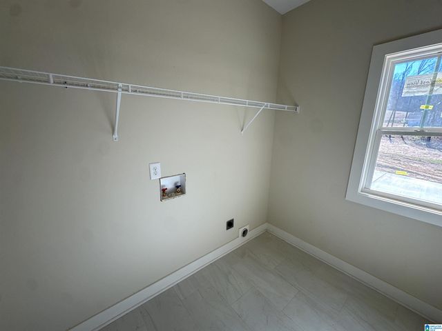 1060 OAK VALLEY DRIVE, Leeds, AL 35094