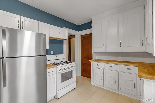 159 Huntington Avenue, Buffalo, NY 14214