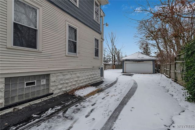 159 Huntington Avenue, Buffalo, NY 14214