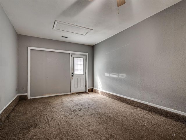 12319 SW 14th Street, Yukon, OK 73099