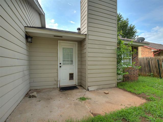 12319 SW 14th Street, Yukon, OK 73099