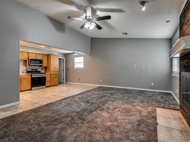 12319 SW 14th Street, Yukon, OK 73099