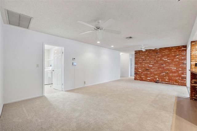 237 NW 92nd Ave, Coral Springs, FL 33071