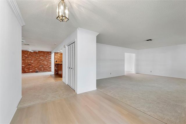 237 NW 92nd Ave, Coral Springs, FL 33071