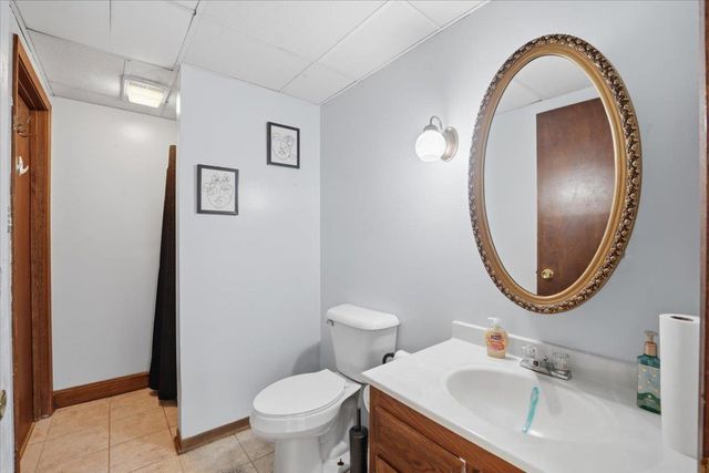 1241 Ingersoll Road, Waterloo, IA 50701