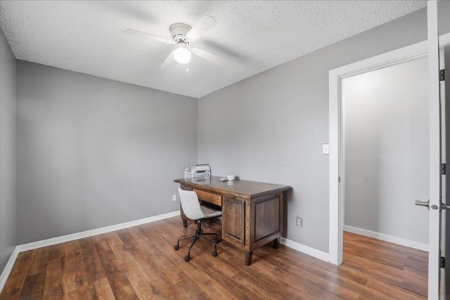 1241 Ingersoll Road, Waterloo, IA 50701