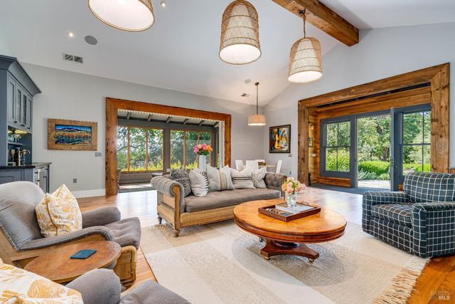 5310 Silverado Trl, Napa, CA 94558