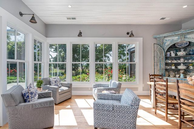 5310 Silverado Trl, Napa, CA 94558