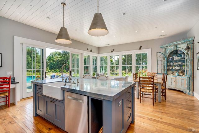 5310 Silverado Trl, Napa, CA 94558