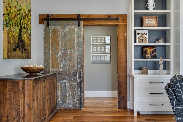 5310 Silverado Trl, Napa, CA 94558