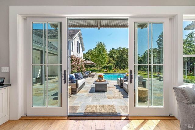 5310 Silverado Trl, Napa, CA 94558