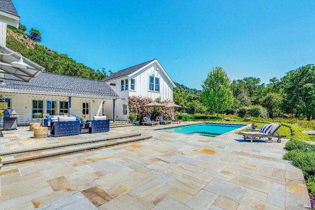 5310 Silverado Trl, Napa, CA 94558