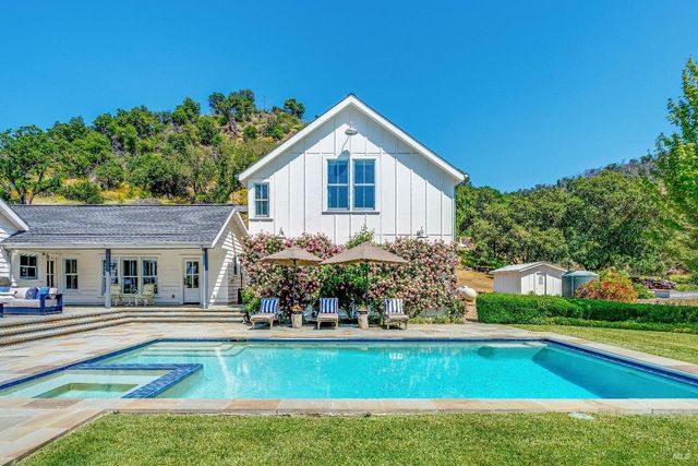 5310 Silverado Trl, Napa, CA 94558