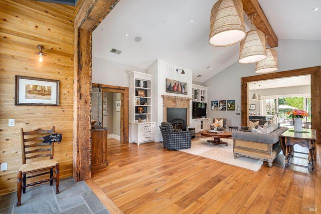 5310 Silverado Trl, Napa, CA 94558