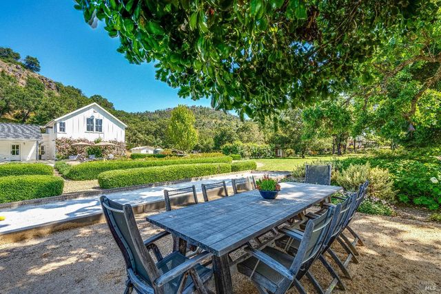 5310 Silverado Trl, Napa, CA 94558