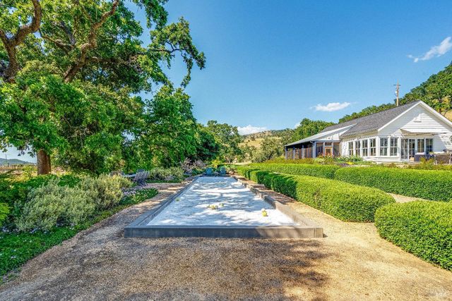 5310 Silverado Trl, Napa, CA 94558