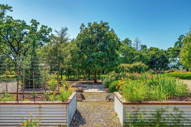 5310 Silverado Trl, Napa, CA 94558