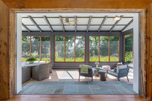 5310 Silverado Trl, Napa, CA 94558