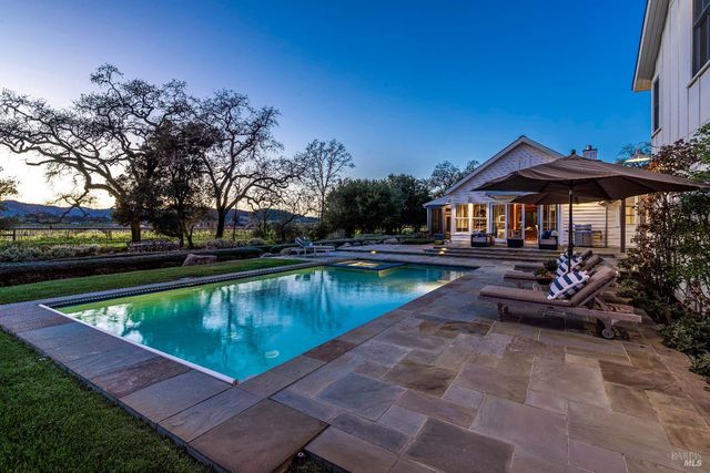 5310 Silverado Trl, Napa, CA 94558