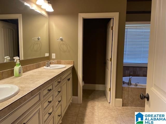 798 HIGHLAND MANOR COURT, Hoover, AL 35226